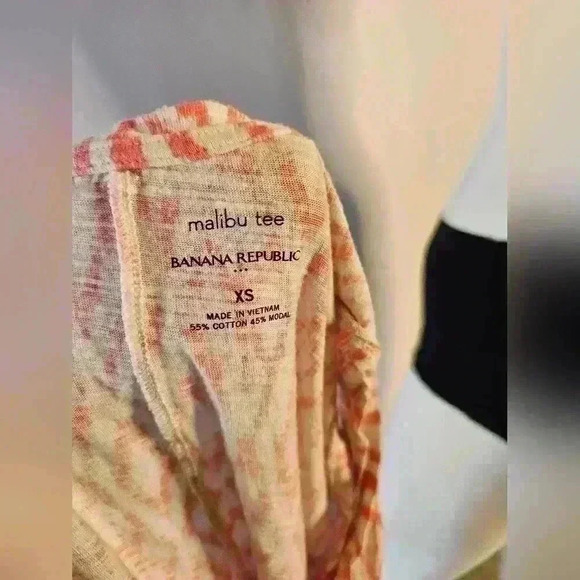 Banana Republic Malibu Tee Pink & Cream Print Sleeveless Tank - Size XS - Picture 2 of 3